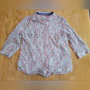 EUC Croft and Barrow floral button down blouse